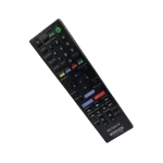 Control remoto Sony RM-ADP11 original, imagen inclinada con vista frontal clara mostrando botones multimedia y funciones especiales para sistemas AV.