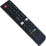 Control remoto Samsung BN59-01347A visto desde ángulo izquierdo con diseño ergonómico