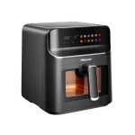 Freidora de aire Hisense H06AFBS2S3 en vista lateral con panel táctil iluminado