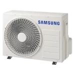 Unidad exterior Samsung 24000 BTU vista en ángulo lateral