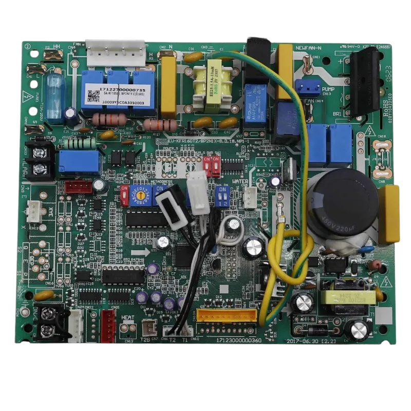 Main Control Board 17122700000735 para aire acondicionado Midea con componentes electrónicos visibles
