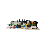 Main Control Board Midea 17122000047501 con conectores y relés.