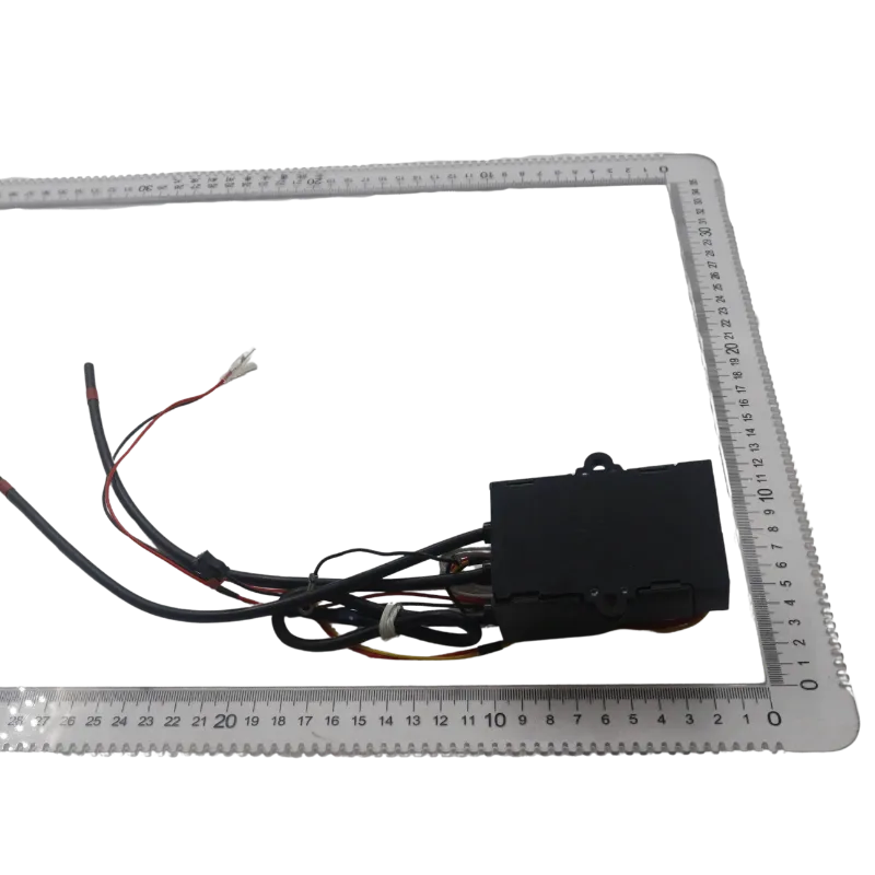 Pulse Igniter D11D_06GX original Midea – Vista lateral con conexiones y cables Pulse Igniter D11D_06GX 17251100006209 vista lateral con cables múltiples para calentadores Midea