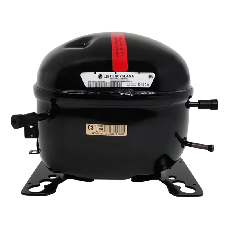 Compresor Inverter LG TCA38091801 – vista lateral Lateral del compresor inverter LG TCA38091801 con tuberías de descarga y succión