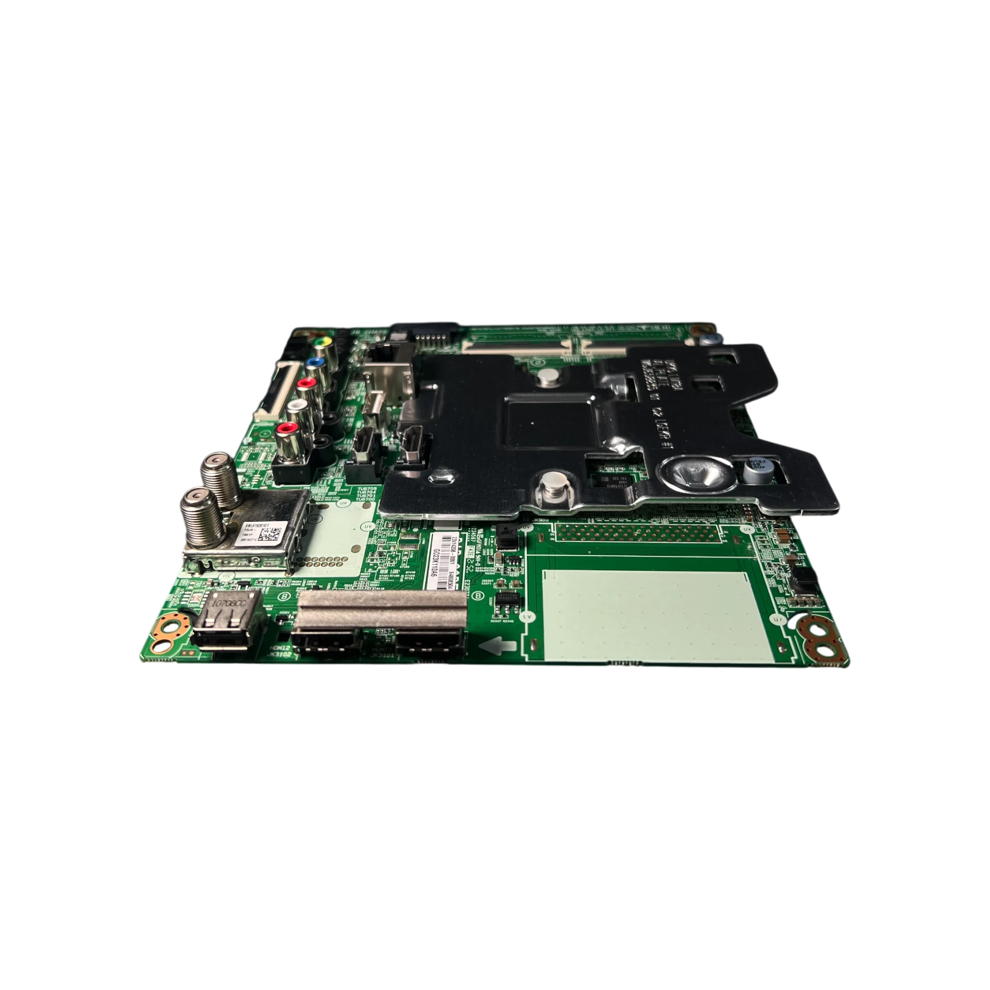 Main board EBU64808504 LG – vista en ángulo (BPR Total Assembly) Main board LG EBU64808504 con blindaje metálico y puertos AV, vista en ángulo 3/4
